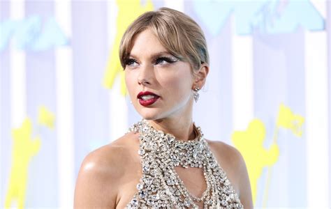 Taylor Swift becomes first act to claim entire Top 10 Billboard chart