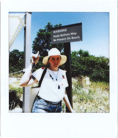 Lena Dunham Shares Her Nude Beach Photo Diary—And How She Discovered Her Inner Prude | Vogue