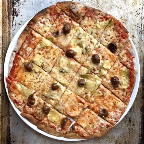 Crispy Thin Pizza Dough Recipe: Perfectly Crunchy Every Time - PlugChef