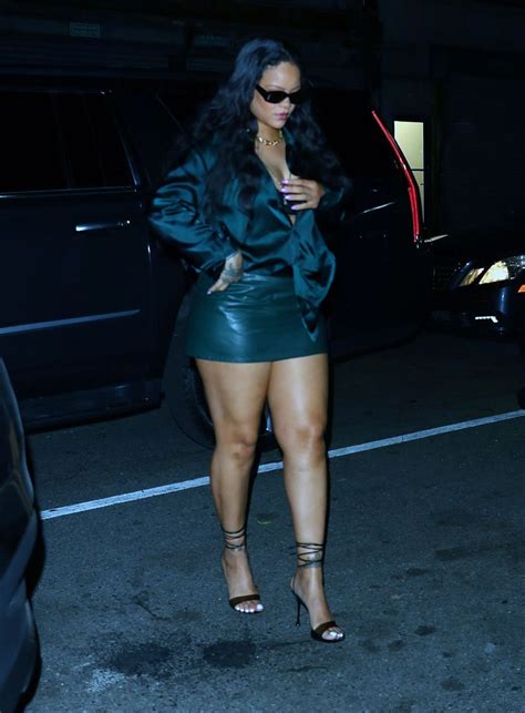 Rihanna Naked Leaks and PORN Sex Tape [2024 NEWS] - Scandal Planet