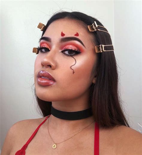 Pin by Chanel Caruso on halloween | Halloween makeup pretty, Cute ...