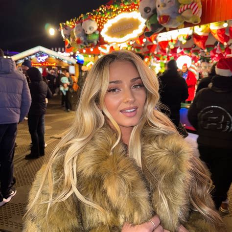 Alexa Adams (@alexaadams3) • Instagram photos and videos