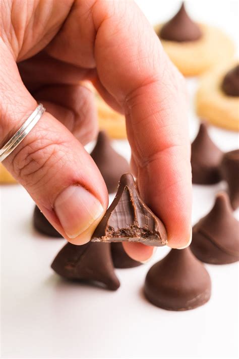 Chocolate Kisses In Spanish at Rita Skelley blog