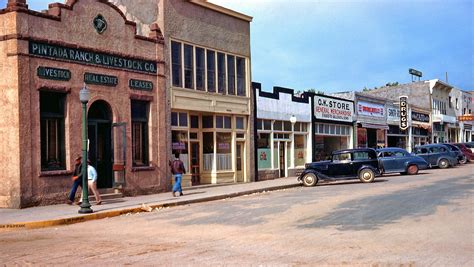 Shorpy Historical Picture Archive :: An O.K. Store: 194x high ...