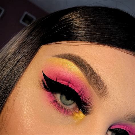 Eyeshadow Cute Easy Makeup Looks - Festival Makeup Inspiration