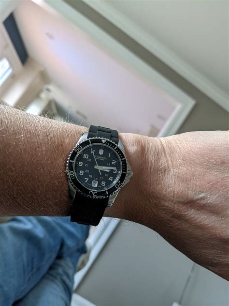 Too small? 34mm Victoronix Maverick on 6.5" wrist. | WatchUSeek Watch ...