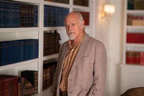 'Paradise' Interview: Gerald McRaney Talks Bradford Father-Son ...