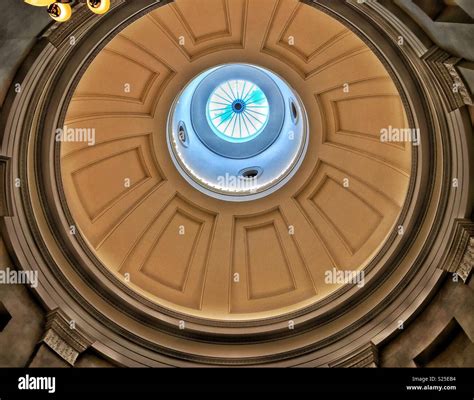 Raleigh state capitol building hi-res stock photography and images - Alamy