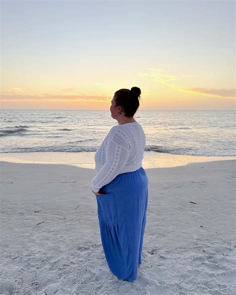 Samantha Jo (@the_samanthajo) • Instagram photos and videos