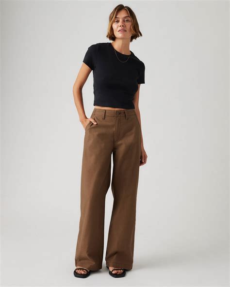 90s Straight Women's Pants - Brown | Levi's® US