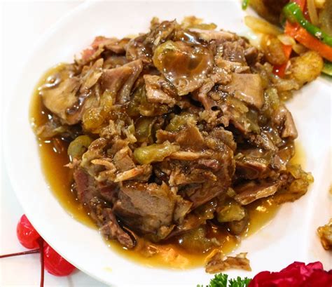 Cannundrums: Camel Hump and Hoof - Dunhuang