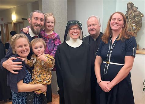 “Looking to Jesus:” Sister Maria of Jesus Carlin (’13) Makes Final Vows ...