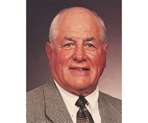 William "Bill" L. Reichow Obituary (2024) - Monmouth, IL - McGuire ...
