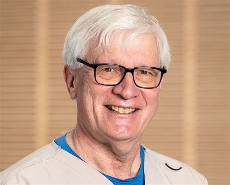 Associate Professor Robert Dawson welcomed as Director of the Gippsland ...