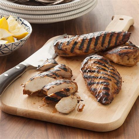 How to Grill Chicken Breasts: Recipe and Grilling Tips