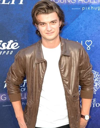 Joe Keery Height, Age, Birthday, Girlfriend, Biography & Net Worth ...