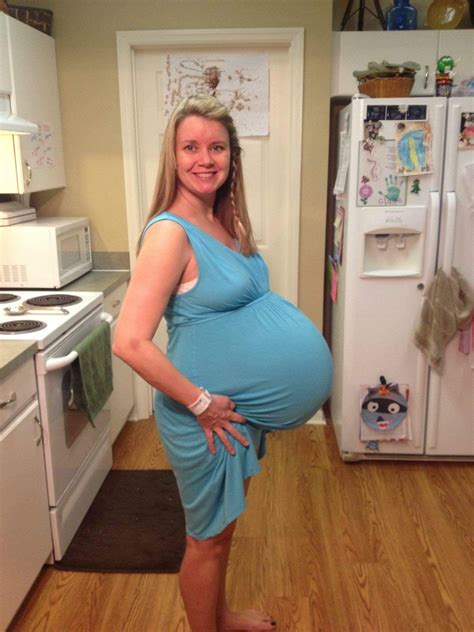 Pregnant Belly Stages With Twins