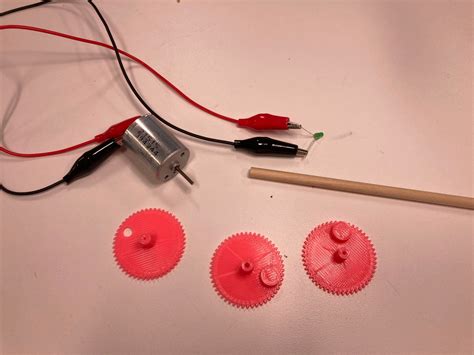 HandCrank - Uplands Maker Mobile