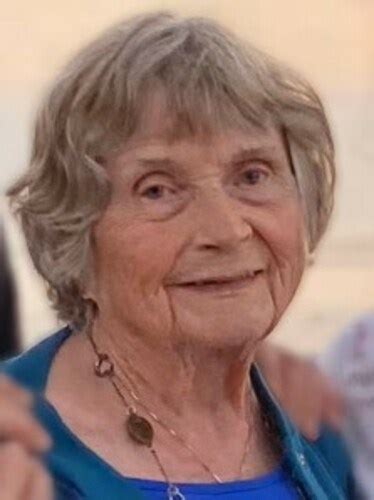 Helen Camerota Obituary (2025) - Waterbury, CT - Republican American