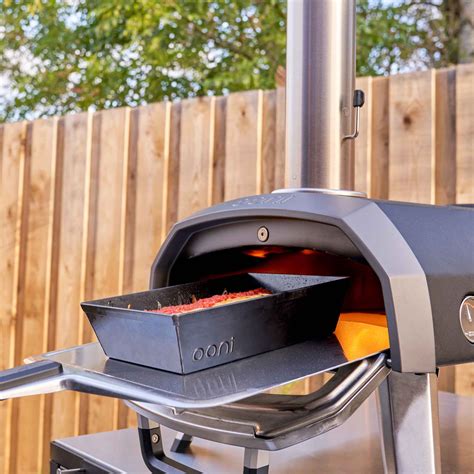 Detroit-Style Pizza Pan | Ooni — Ooni USA