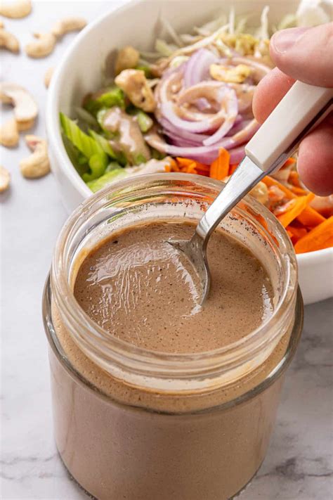 Creamy Balsamic Dressing - Food Faith Fitness
