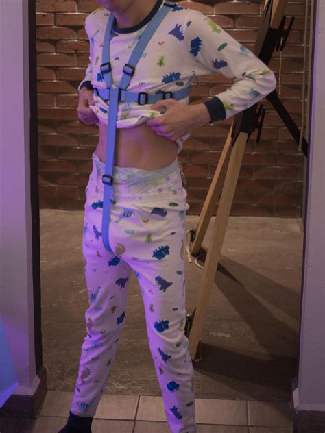 5977 best Abdl images on Pholder | ABDL, Girls In Diapers and Diaper ...