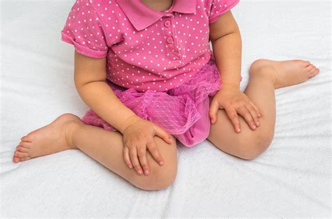What's the Deal with W-Sitting? - Connect the Dots Pediatric Therapy