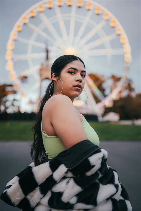 Hot Latina Big Boobs Photos, Download The BEST Free Hot Latina Big ...