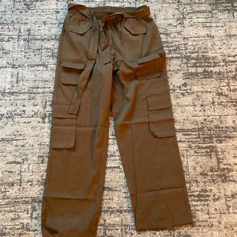 lightweight brown medium cargo pants - Depop