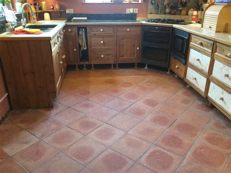 Terracotta Kitchen Floor Ideas – Flooring Tips