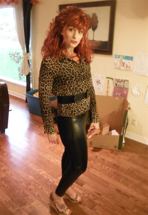 Peggy Bundy 'Married with Children' | Married with children, Peggy ...