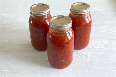 Pressure Canning Spaghetti Sauce with Meat