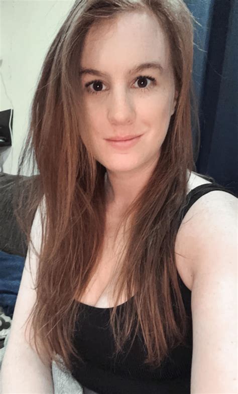 Busty redheads have more fun 🥵 : r/OFgirlsselfies