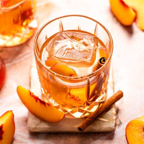 Bourbon Peach Old Fashioned - The G & M Kitchen