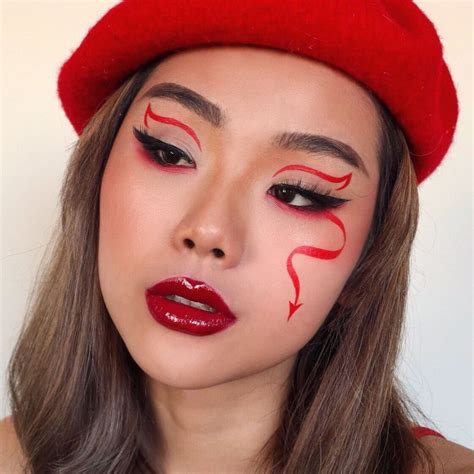 Pin em Salvataggi rapidi | Maquiagem halloween, Maquiagem de demônio ...