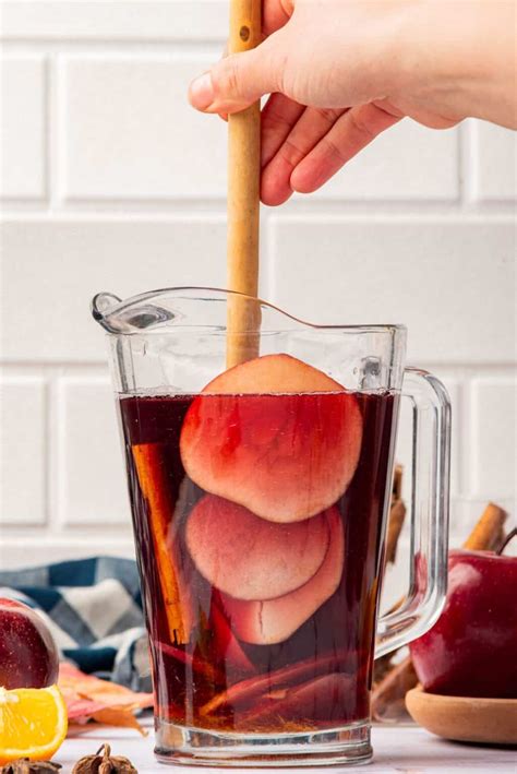 Thanksgiving Sangria (A Festive Red Wine Cocktail) - Happy Honey Kitchen