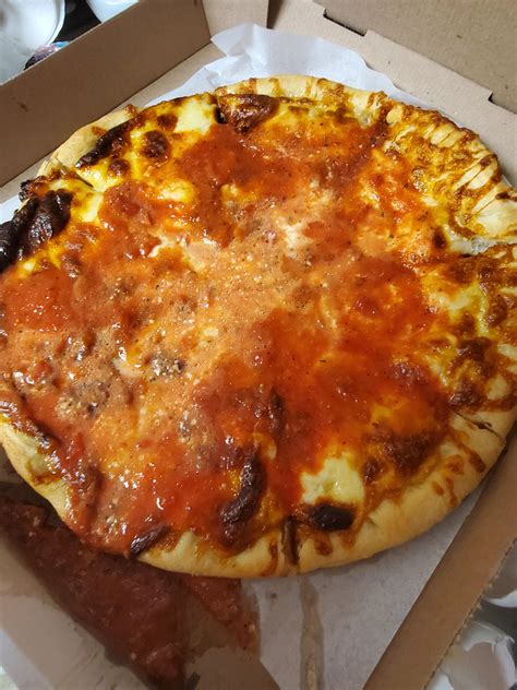 473 best Chicago Deep Dish Pizza images on Pholder | Food, Pizza and ...