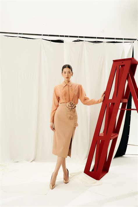 Áo nữ - Light Orange Long Sleeves Shirt