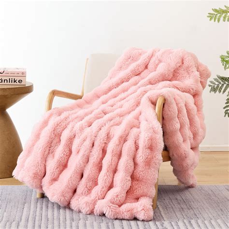Amazon.com: Smoofy Faux Fur Blanket Rabbit Fleece - Blush Pink Fluffy ...