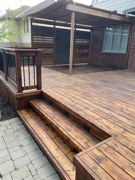 Best Way to Stain A Deck: Brush, Roll, or Spray? - Deck Stainers ...