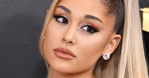 Ariana Grande Debuts Short Lob Haircut No More Ponytail