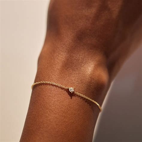 Permanent Locking Jewelry at Jeremy Tellez blog