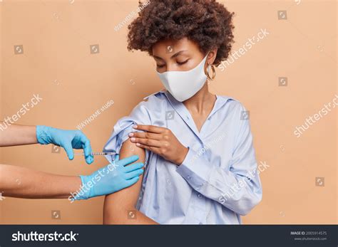 1 African Lady Let Go Worries Images, Stock Photos & Vectors | Shutterstock