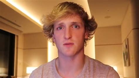 Logan Paul: YouTube body video draws furious reaction - BBC News