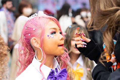 Japan's Gyaru Revival