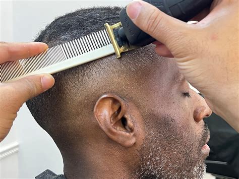 Step-by-Step: Kenny Duncan’s Molded Wave Brush Cut - Featuring Andis
