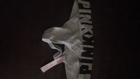 I’ll trade nudes for pics of panties | Scrolller