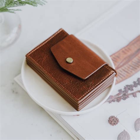 Ginny Leather Credit Card and Coin Wallet, Brown | The Leather Store