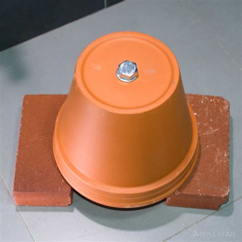 How to Make a Terracotta Clay Pot Heater - Survival Sullivan
