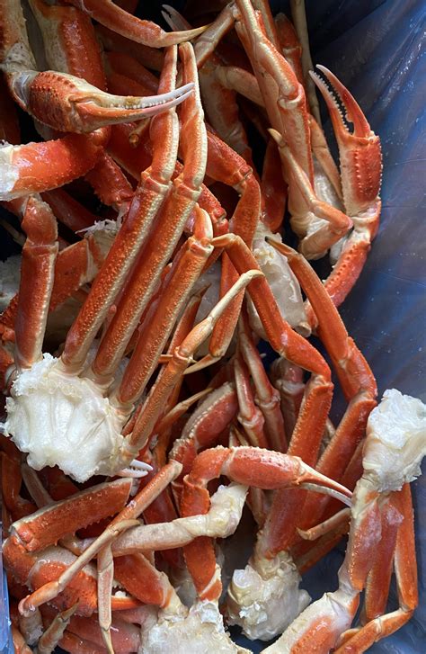 Frozen Snow Crab Leg Clusters – Misty Harbour Seafood
